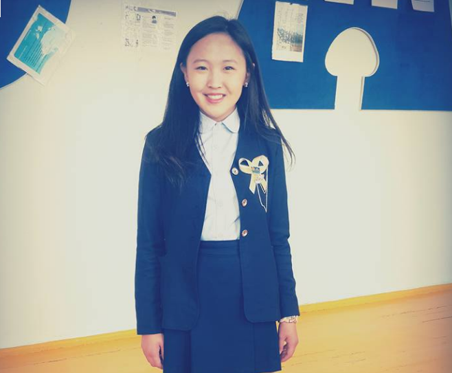 Тоглолтын орлогоороо эмнэлгүүдийн орыг шинэчилдэг Ц.Ухаанзаяа сургуулиа төгслөө